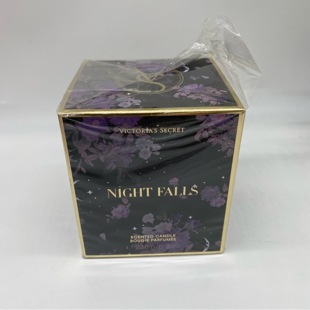 Victoria’s Secret night falls winter solstice moonlit skies scented candle8.4 oz